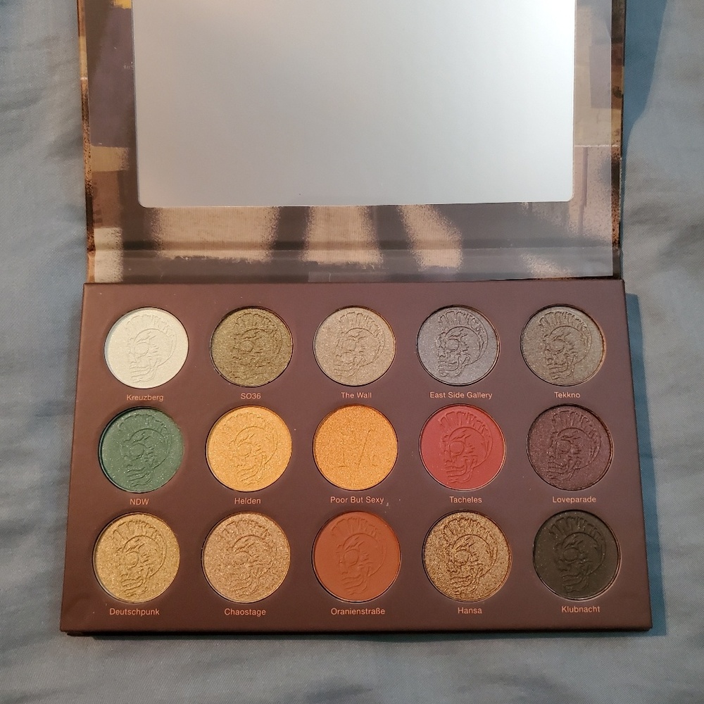 Nomad Cosmetics Berlin Underground Intense